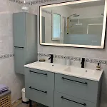 Villa Au Calme, Jardin, Piscine, Jacuzzi Saussan