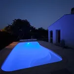 Au Calme, Jardin, Piscine, Jacuzzi * Saussan