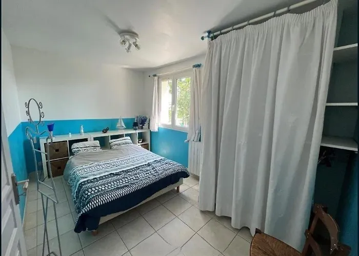 Villa Au Calme, Jardin, Piscine, Jacuzzi Saussan