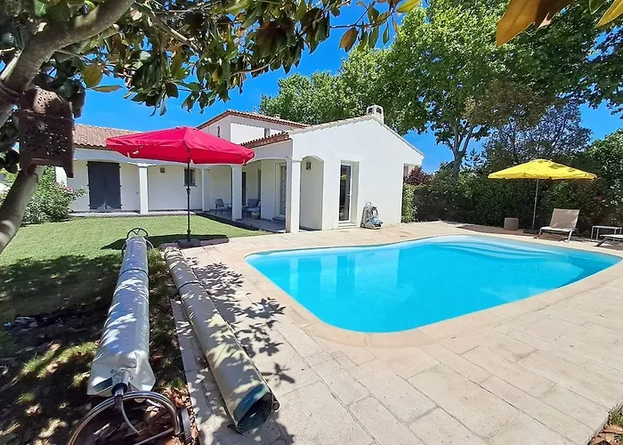 Au Calme, Jardin, Piscine, Jacuzzi Villa Saussan